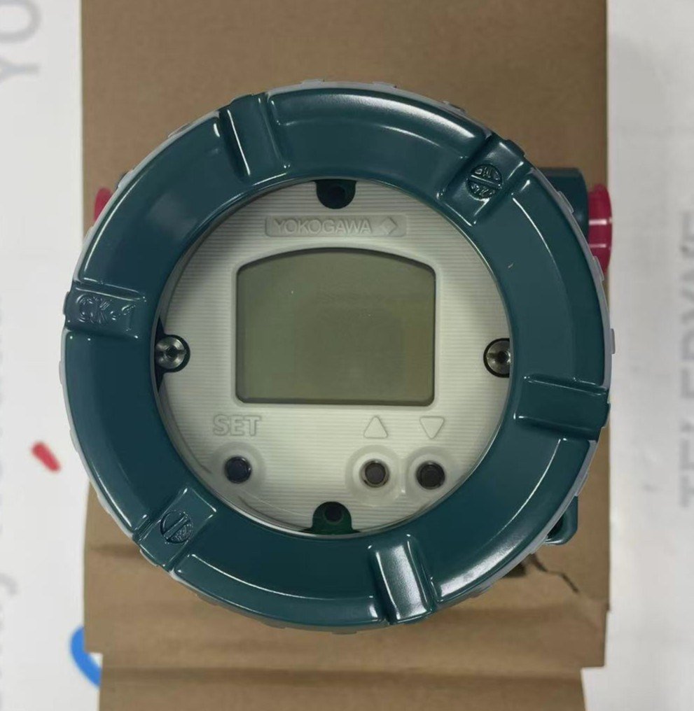 YTA610 temperature transmitter front display photo